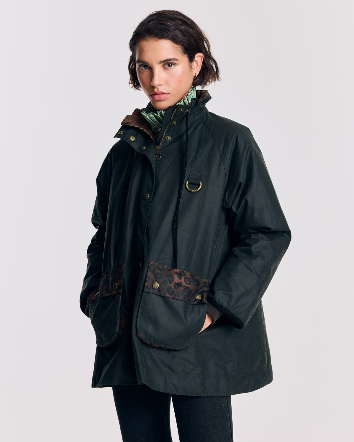 Veste Anaïs kaki et léopard fauve Barbour x Balzac Paris
