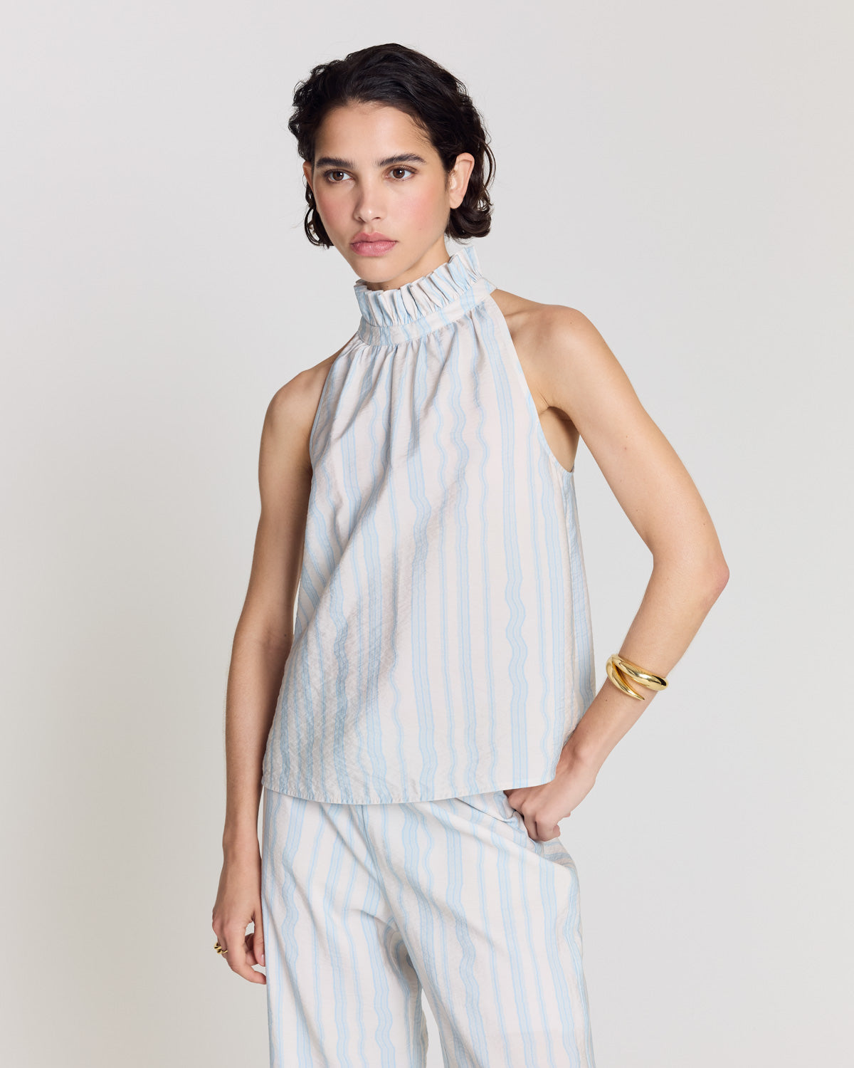 Top Leonora rayures onde fond blanc